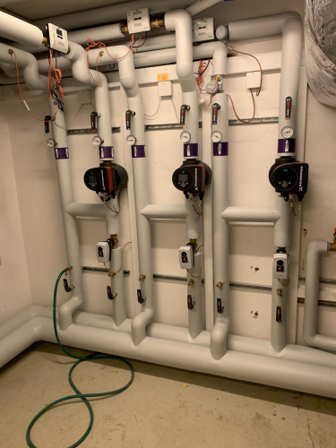 VVS-isolering af varmeinstallationer og rør i teknikrum