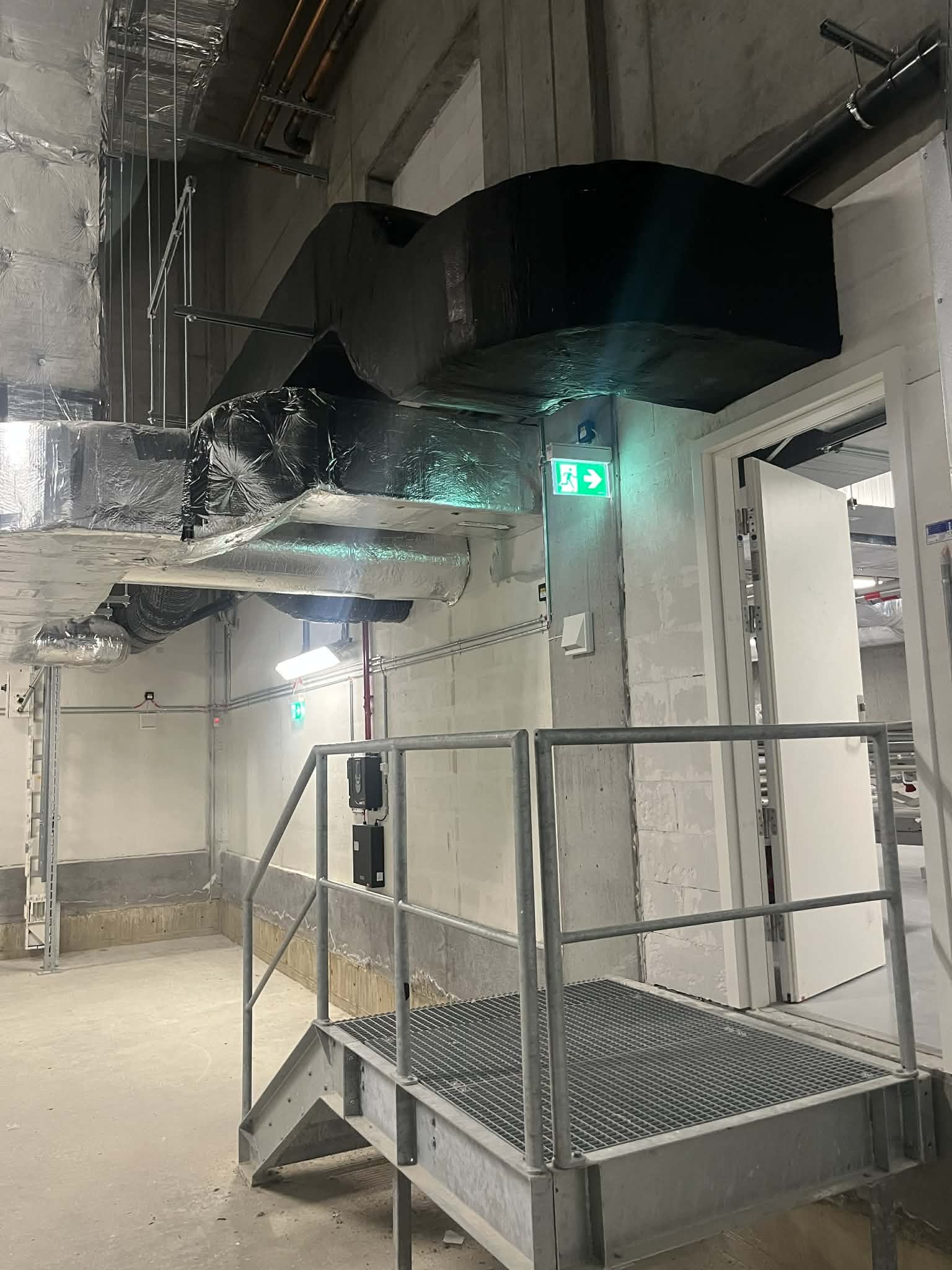 Ventilationsisolering af ventilationskanaler i erhvervsbyggeri